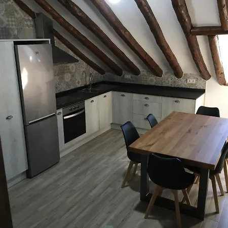 Bajo Pena Sanlorien El Pueyo de Araguás