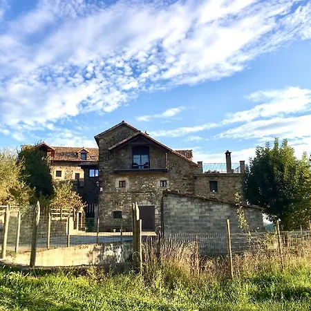 Bajo Pena Sanlorien El Pueyo de Araguás