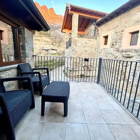 Bajo Pena Sanlorien *