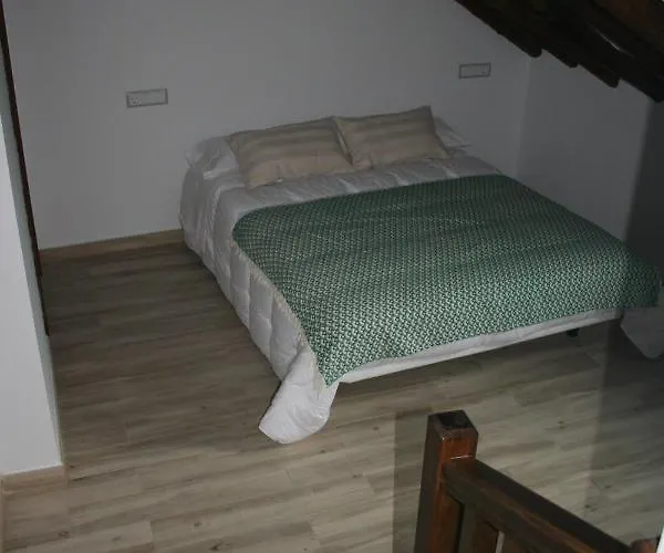 Bajo Pena Sanlorien El Pueyo de Araguás