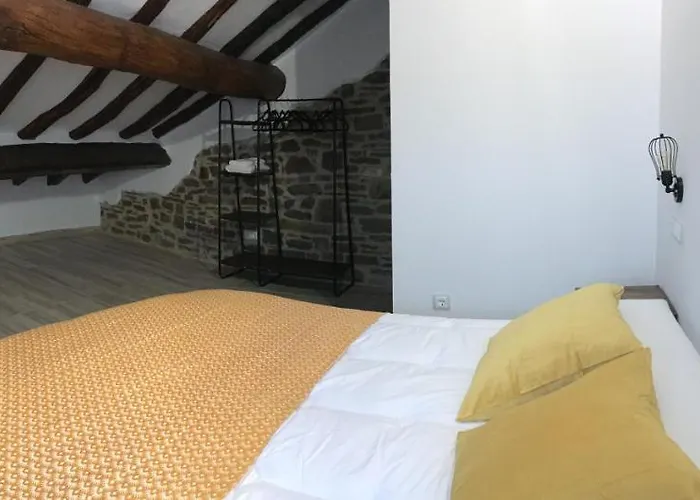 Bajo Pena Sanlorien *