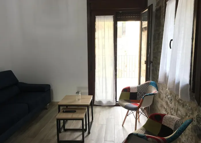 Bajo Pena Sanlorien *