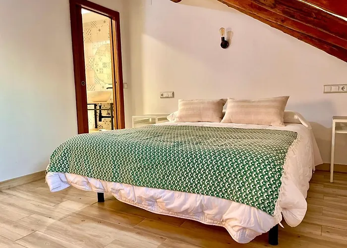 Bajo Pena Sanlorien *